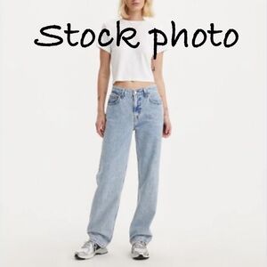 Levi’s LOW PRO WOMEN'S JEANS, like new! SZ: 32